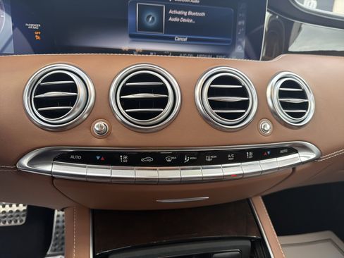 Used 2020 Mercedes-Benz S 560 4MATIC Coupe image 18