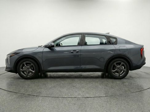 Used 2025 Kia K4 FWD image 5