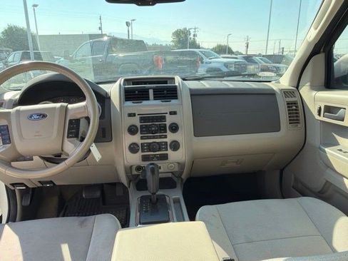 Used 2012 Ford Escape XLT AWD/4WD image 13