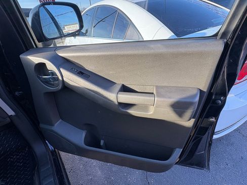 Used 2012 Nissan Xterra PRO-4X w/ Pro-4x Leather Pkg image 16