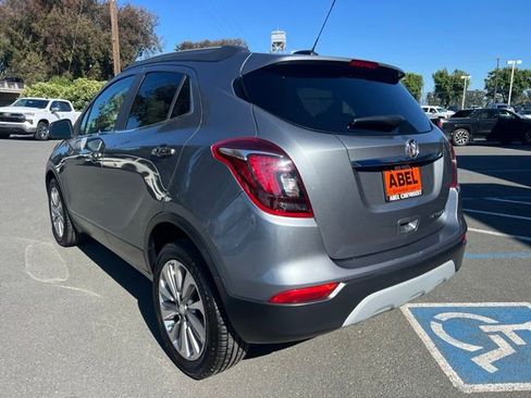 Used 2019 Buick Encore Preferred FWD image 8