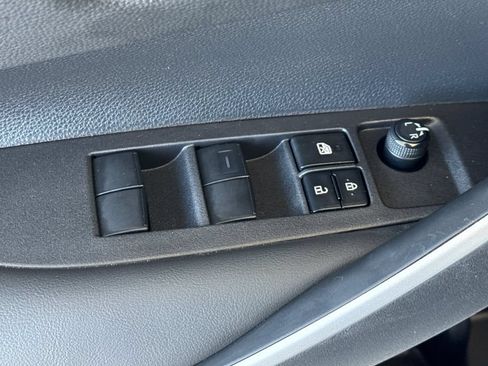 Used 2024 Toyota Corolla SE FWD image 15