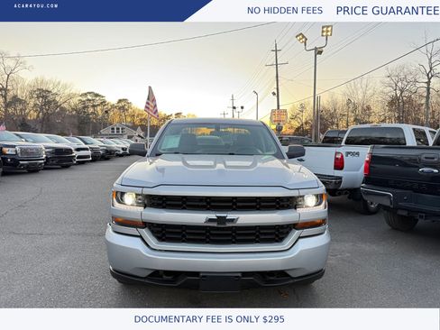 Used 2018 Chevrolet Silverado 1500 Custom image 7