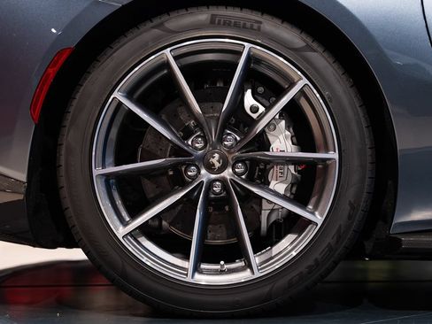 Certified 2023 Ferrari 812 GTS RWD image 15