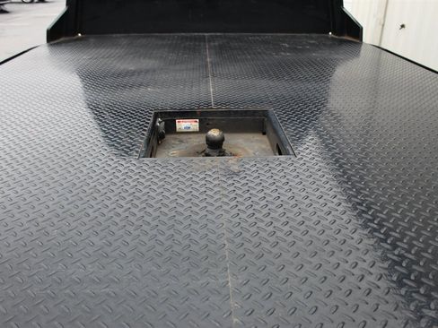 Used 2022 Ford F450 Lariat w/ Lariat Value Package image 16