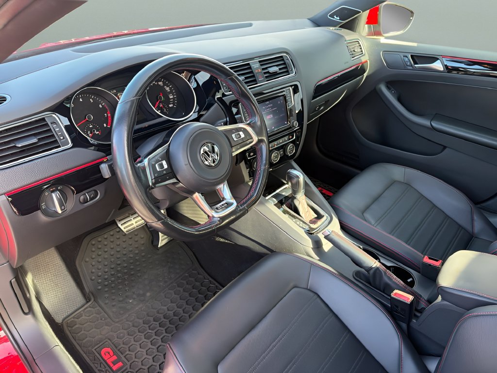 Used 2016 Volkswagen Jetta GLI SEL FWD image 12