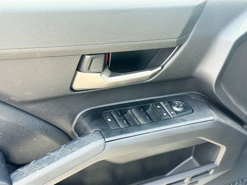 Used 2024 Toyota Tacoma TRD Off-Road AWD/4WD image 19