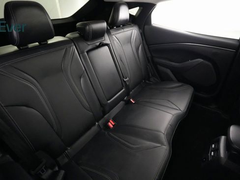 Used 2024 Ford Mustang Mach-E Premium image 9