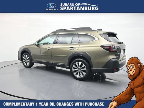 Used 2024 Subaru Outback Touring XT AWD/4WD image 6