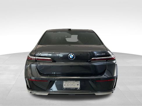 Used 2023 BMW i7 xDrive60 image 6