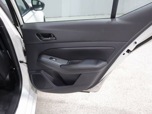Used 2025 Nissan Altima 2.5 SV FWD image 21