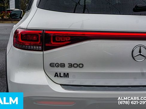 Used 2023 Mercedes-Benz EQB 300 300 w/ Exclusive Package image 13