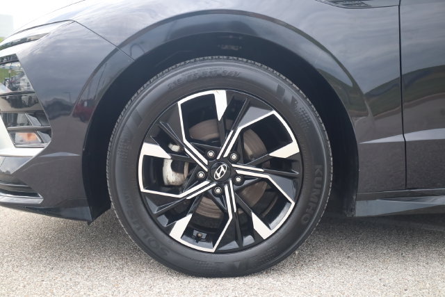 Used 2025 Hyundai Sonata SEL FWD image 6