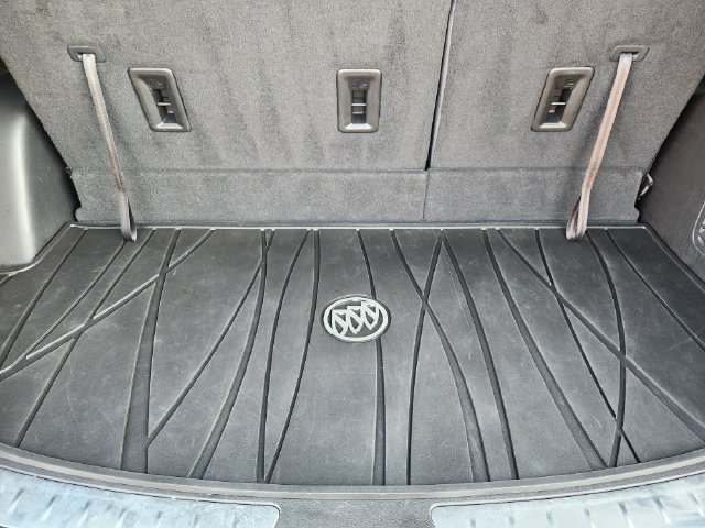 Used 2023 Buick Enclave Essence w/ Experience Buick Package FWD image 35