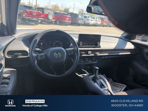 Used 2024 Honda HR-V Sport image 12