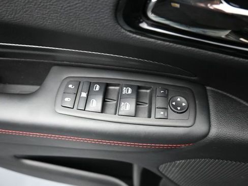 Used 2025 Dodge Durango R/T AWD/4WD image 13