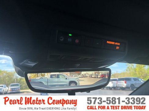 Used 2025 Chevrolet Corvette Z06 RWD image 15