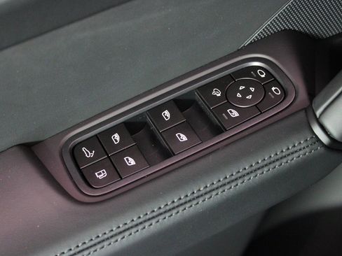 New 2026 Porsche Cayenne E-Hybrid Coupe image 15