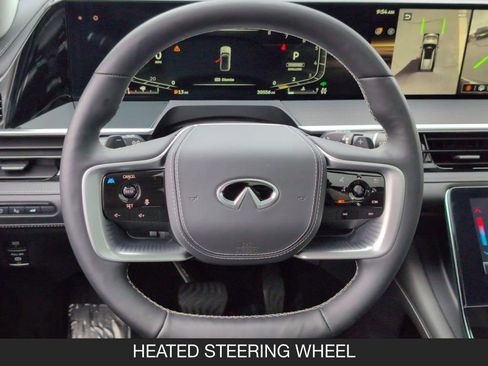 Used 2025 INFINITI QX80 Sensory AWD/4WD image 12