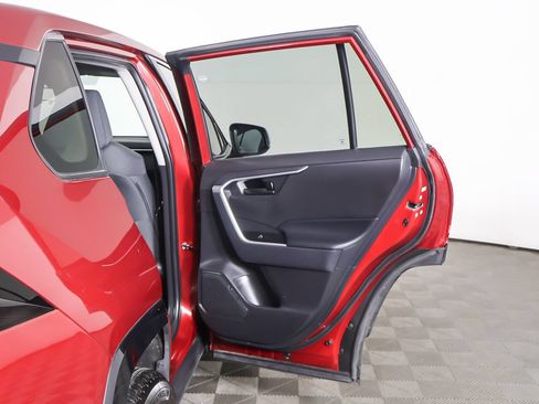 Used 2025 Toyota RAV4 LE FWD image 18