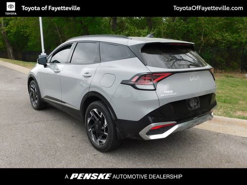 Used 2023 Kia Sportage SX image 3