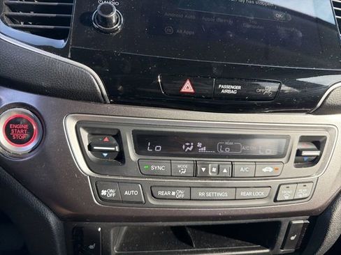 Used 2021 Honda Pilot Special Edition image 31