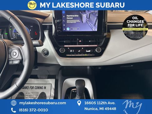 Used 2026 Toyota Corolla SE AWD/4WD image 18