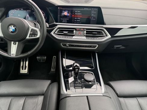 Used 2022 BMW X5 M50i AWD/4WD image 11