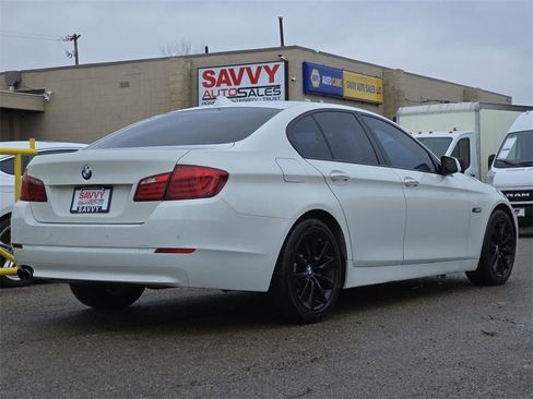 Used 2011 BMW 528i Sedan image 17