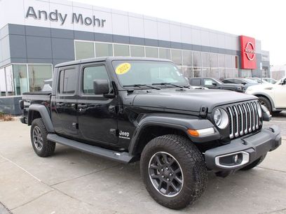 Used 2022 Jeep Gladiator Overland w/ Popular Equipment Package