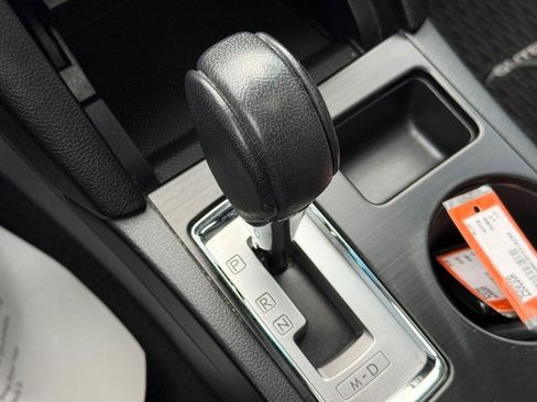 Used 2017 Subaru Outback 2.5i Limited image 26