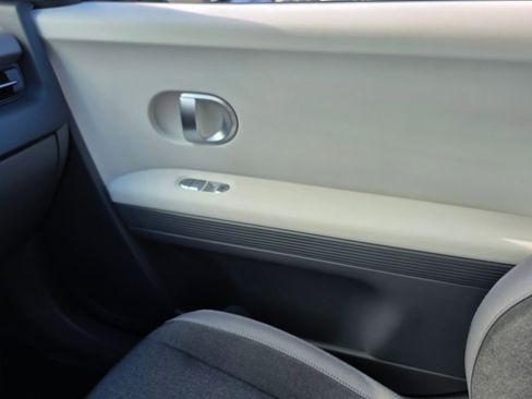 Certified 2024 Hyundai Ioniq 5 SEL image 29