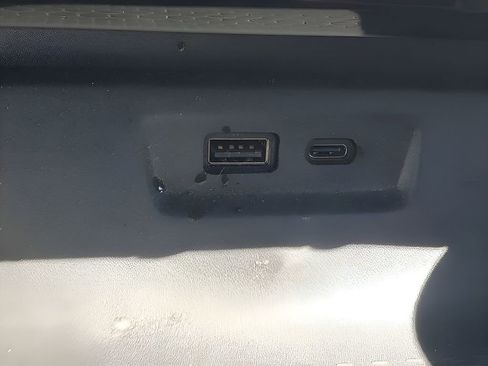 Used 2025 GMC Terrain Elevation AWD/4WD image 25