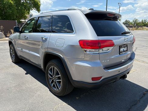 Used 2019 Jeep Grand Cherokee Limited w/ Luxury Group II AWD/4WD image 11