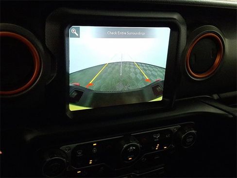 Used 2023 Jeep Gladiator Mojave w/ LED Lighting Group image 18