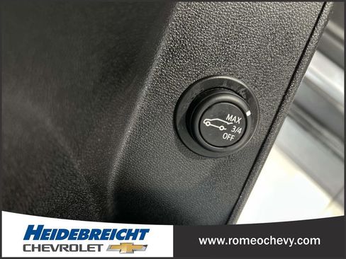 Certified 2023 Chevrolet Equinox LT image 30