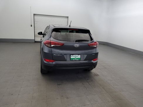 Used 2018 Hyundai Tucson SE AWD/4WD image 6