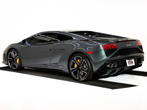 Used 2013 Lamborghini Gallardo LP 560-4 image 6