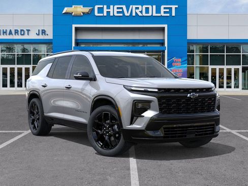 New 2026 Chevrolet Traverse RS w/ LPO, Floor Liner Package image 9