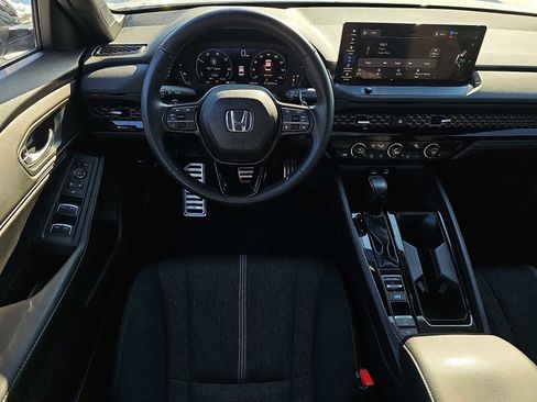 Used 2024 Honda Accord Sport image 11