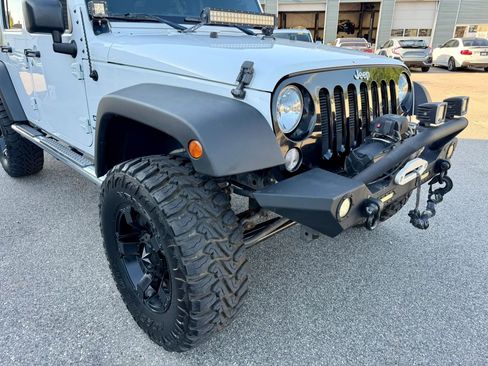 Used 2016 Jeep Wrangler Unlimited Sport w/ Quick Order Package 24S AWD/4WD image 10