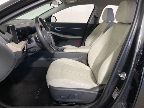 Certified 2025 Hyundai Sonata SEL FWD image 12