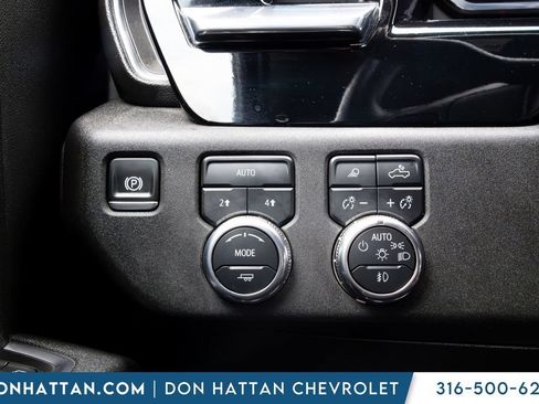 Used 2025 GMC Sierra 1500 SLT AWD/4WD image 10