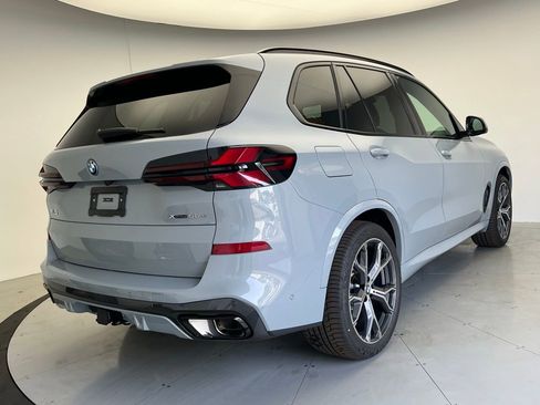 New 2026 BMW X5 xDrive50e AWD/4WD image 3