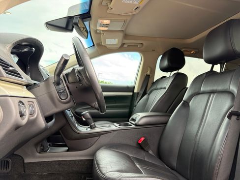 Used 2016 Lincoln MKT AWD w/ Equipment Group 201A image 12
