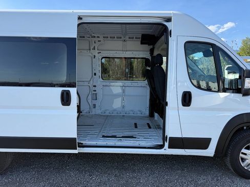 Used 2023 RAM ProMaster 3500 FWD image 24