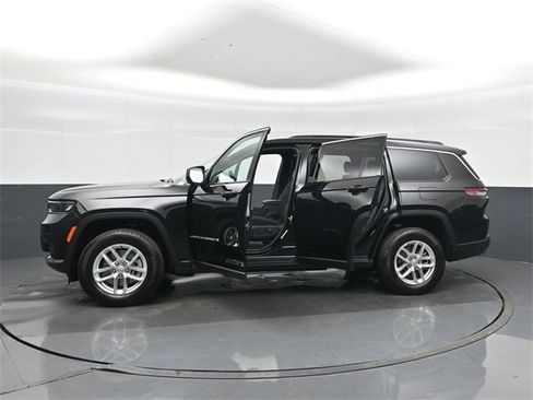 New 2025 Jeep Grand Cherokee L Laredo w/ Luxury Tech Group I image 49