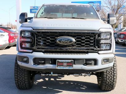 New 2026 Ford F250 Lariat w/ Black Appearance Package