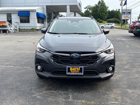 Used 2024 Subaru Crosstrek 2.0i Premium AWD/4WD image 2