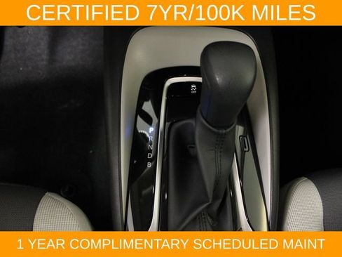 Used 2025 Toyota Corolla LE FWD image 25